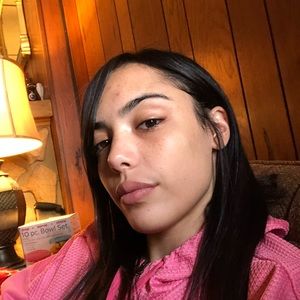 Meet your Posher, Jayana